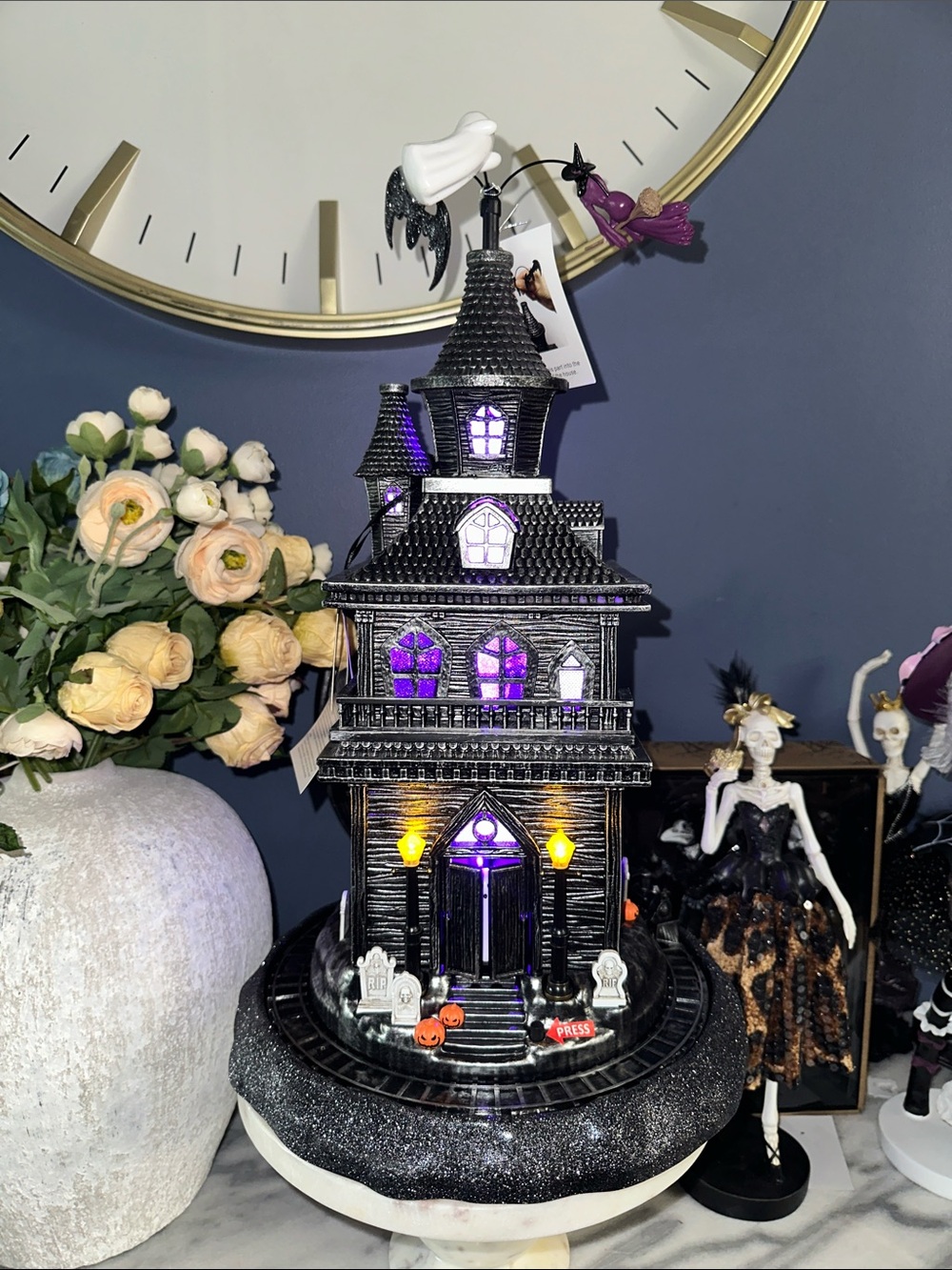 Animated Haunted train Mansion LED Halloween Decoration - Black